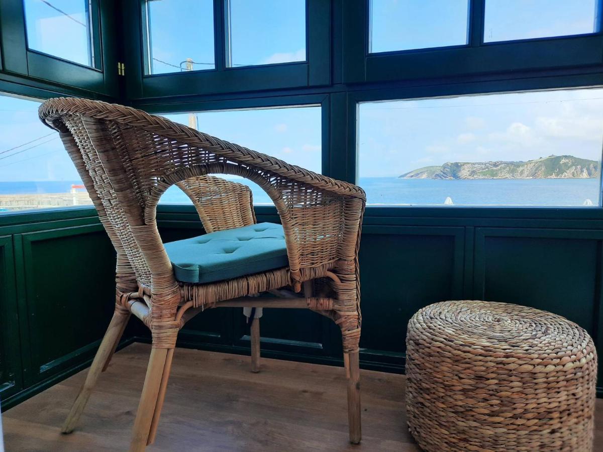 Apartamentos El Muelle Comillas Exteriör bild