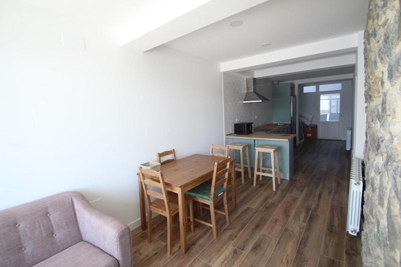 Apartamentos El Muelle Comillas Exteriör bild