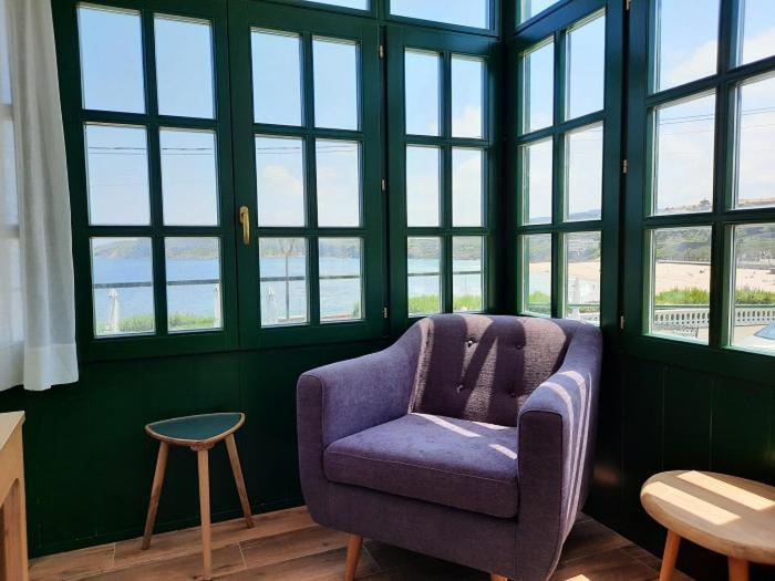 Apartamentos El Muelle Comillas Exteriör bild