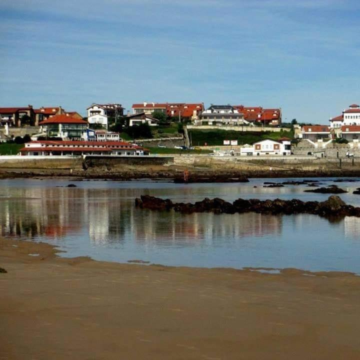 Apartamentos El Muelle Comillas Exteriör bild